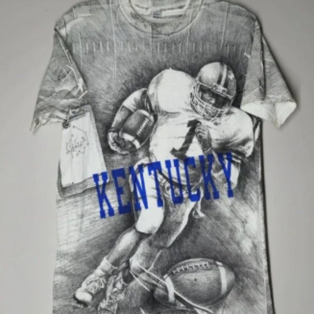 Vintage 90s University Of Kentucky T Shirt Mens Large Football AOP Single Stitch